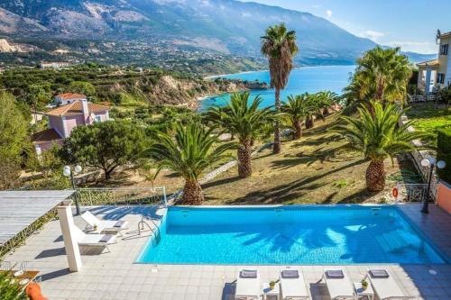 Karavados Villa Sleeps 6 Pool Air Con Wifi