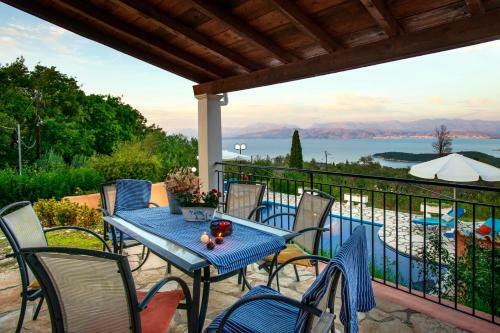 Villa Anatoli With Private Pool