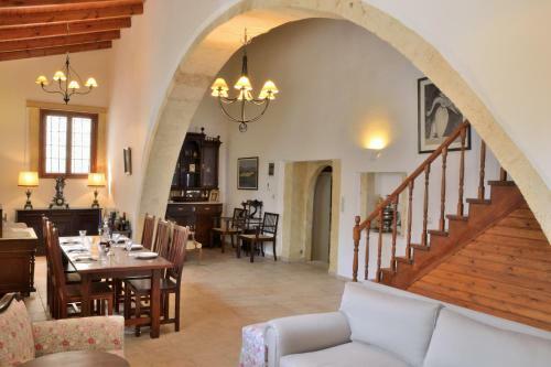 Villa Mylo