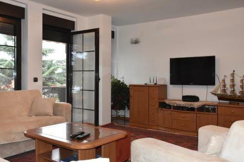Bache Apartments
