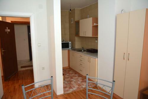 Asp Apartments