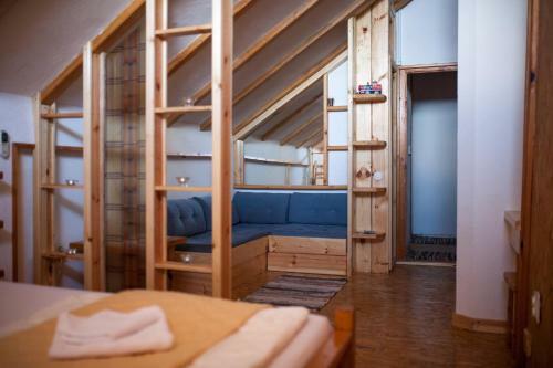 Hostal Robinson Sunset Guest House