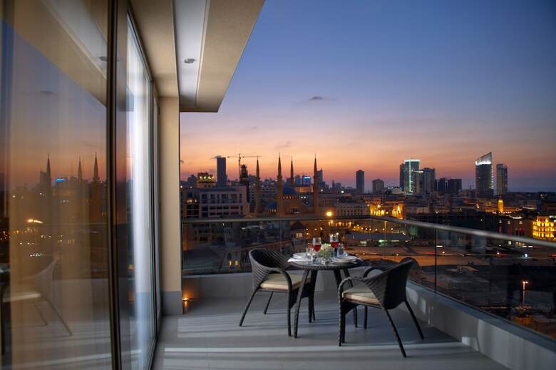 Hotel Saifi Suites