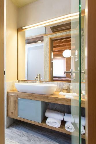 Hotel Polixeny's Suites
