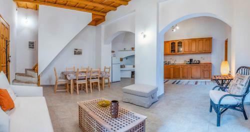 Luxury Maisonette Danai