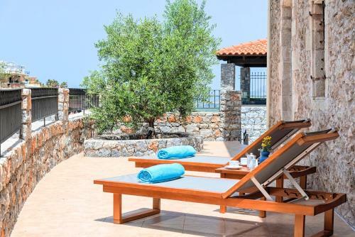 Acrothea Villa