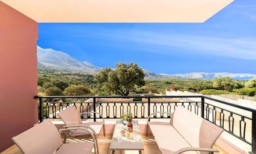 Villa Kermes Heated Pool