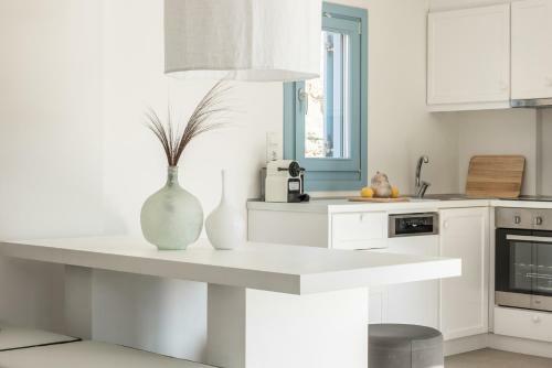 Eneos Kythnos Beach Villas-executive And Premium Villas