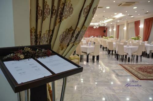 Hotel Glarentza
