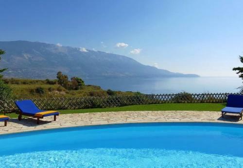 Kleismata Villa Sleeps 5 With Pool And Air Con