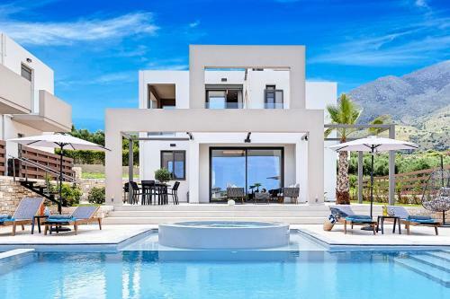 Minoas Villas Heated Pool
