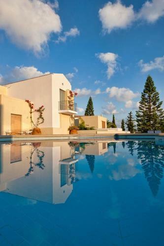 Villa Exclusive Crete Apartment Shared Pool Beach Location 1 Bdr Heraklion