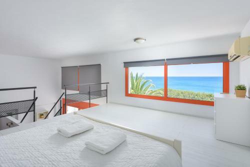 Lachania Villa Sleeps 18 With Pool And Air Con