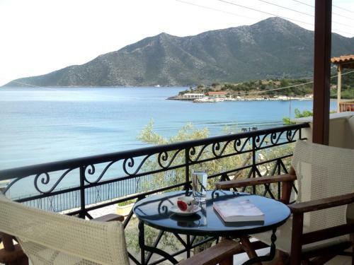 Hotel Polichni