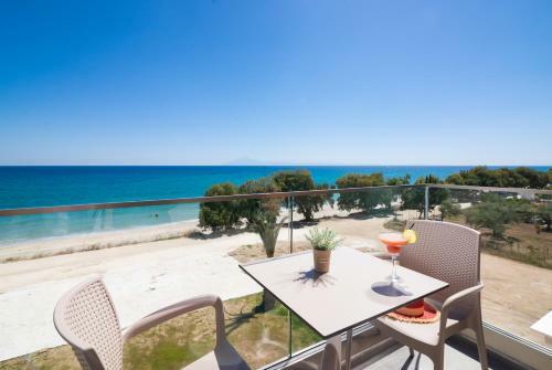 Hotel Acron Suites