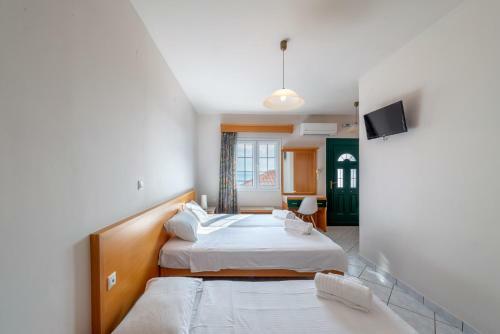 Hotel Naftilos Studios