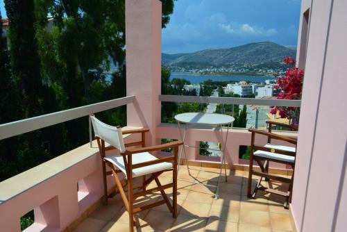 Villa Pink House With Panoramic View To Porto Rafti