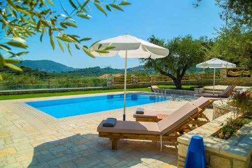 Aghios Sostis Villa Sleeps 6 With Pool Air Con And Wifi