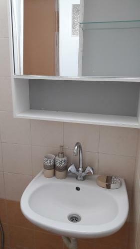 Oceanis Apartments