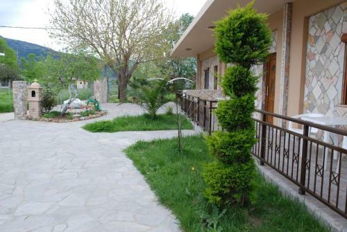 Elysee Apartments