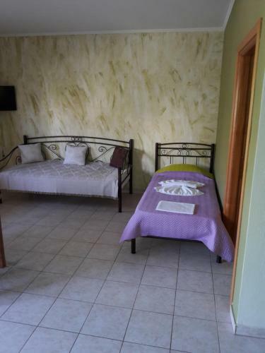 Elysee Apartments