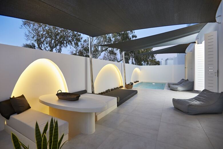 Villa Le Blanc Nest Santorini - Family / Couples Luxury House