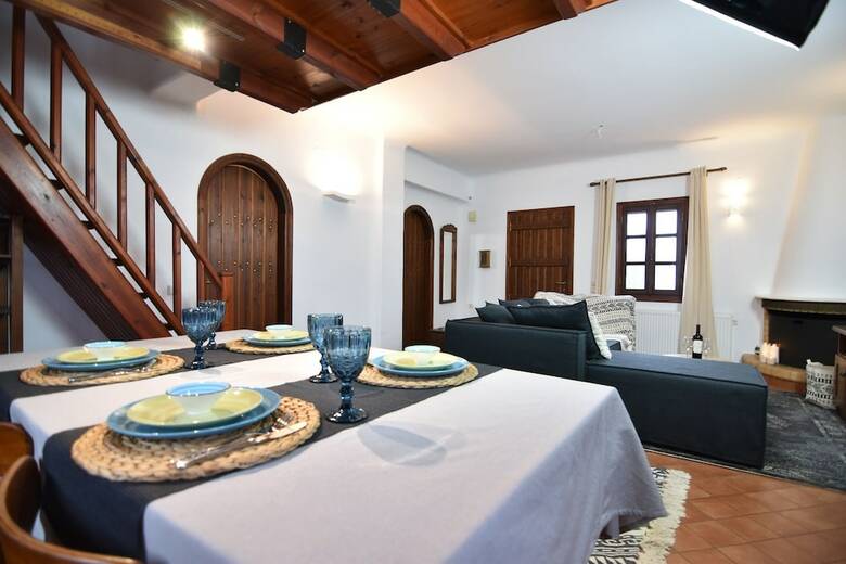 Cycladic Apartment
