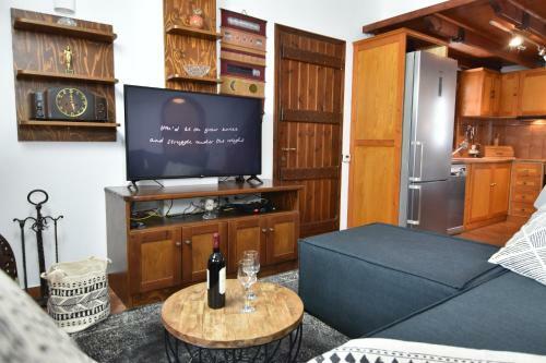 Cycladic Apartment