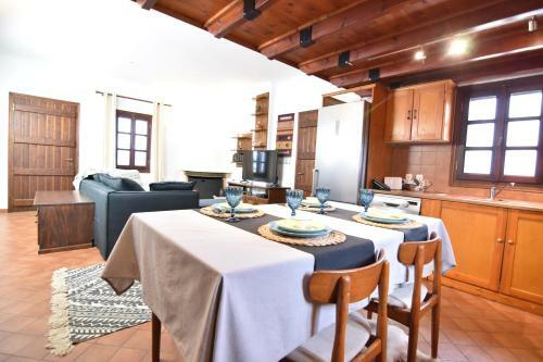 Cycladic Apartment