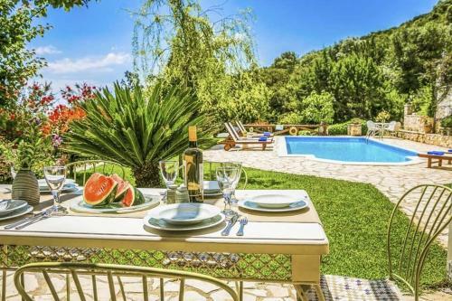 Kato Kateleios Villa Sleeps 6 Pool Air Con Wifi