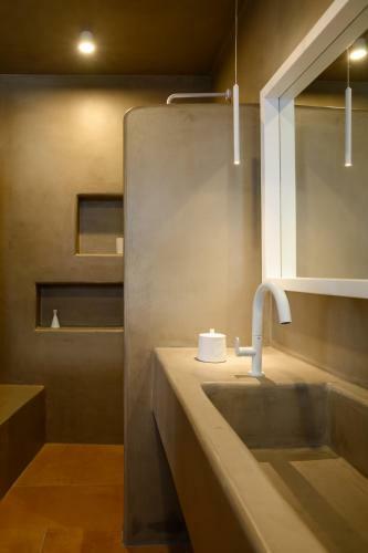 Ambeli Sunset Villas