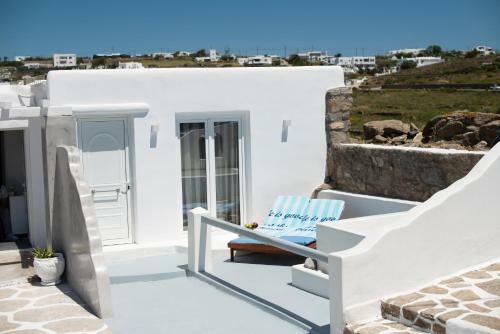 Hotel Mykonos Petra Suites & Rooms