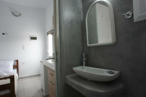 Hotel Mykonos Petra Suites & Rooms
