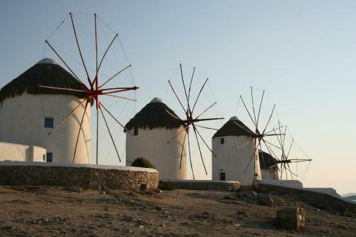 Villa Mykonos Bible 20