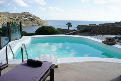 Beyond Beachfront Super Paradise Villa