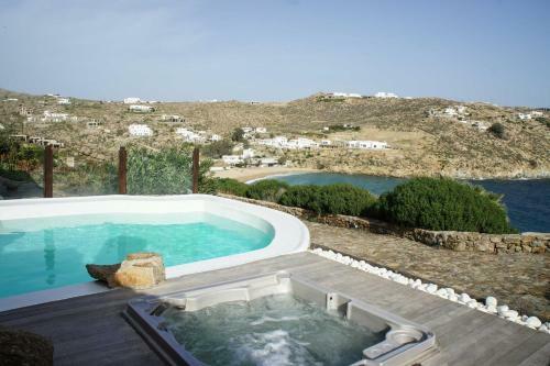 Beyond Beachfront Super Paradise Villa