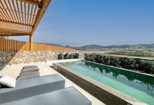 Hotel Panormos Bay Suites