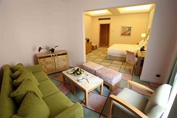 Riviera Hotel Beirut
