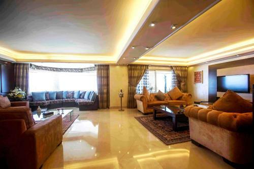 Apartamento Lahoya Suites
