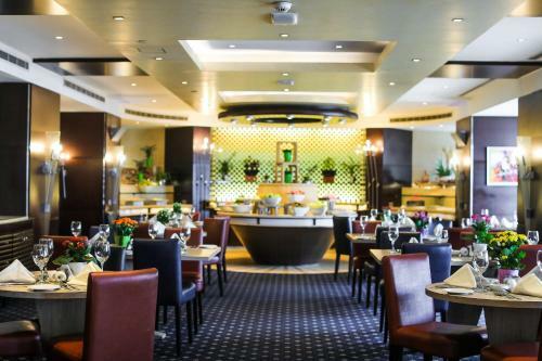 Hotel Raouche Arjaan By Rotana