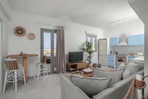 Naxos Infinity Villa And Suites