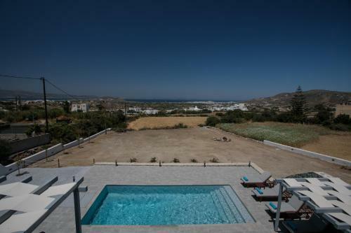Naxos Infinity Villa And Suites