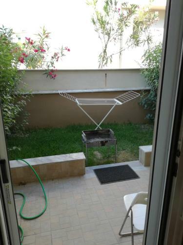 R.a.f 2 House With Garden&parking