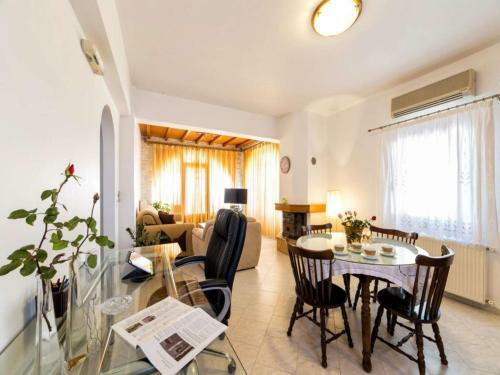 Elegant Villa In Paros With Veranda And Balcony