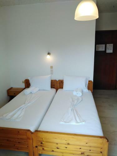 ?otel Della