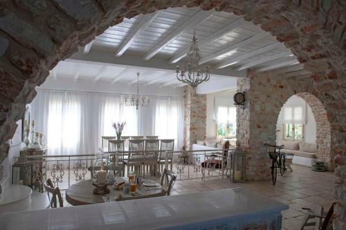 Platinum Paros Villa Villa Elegance 5 Bedrooms Private Pool Tsoukalia