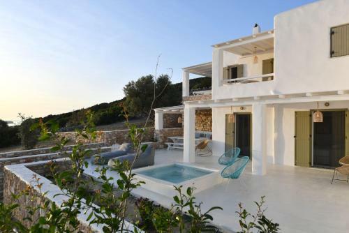 Luxury Paros Villa Villa Aethra Beautiful Serene Glisidia