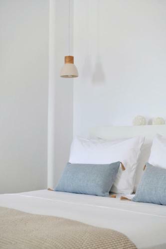 Luxury Paros Villa Villa Aethra Beautiful Serene Glisidia