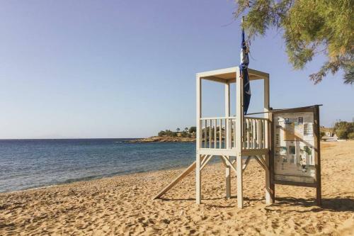 Fairy-tale Seafront Cycladic Home