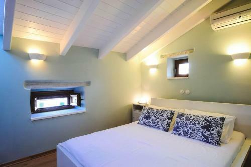 Nafsika Apartment - Paxos Retreats